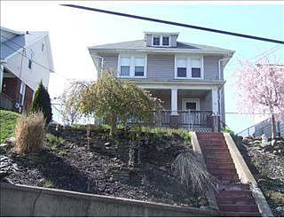 5th image of 124 Carnegie Ave