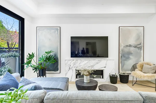 Sold by Owner | media 28