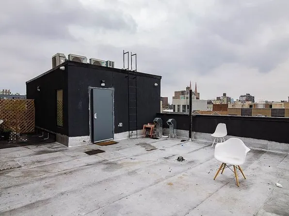239 Scholes Street 4B image 10 of 10