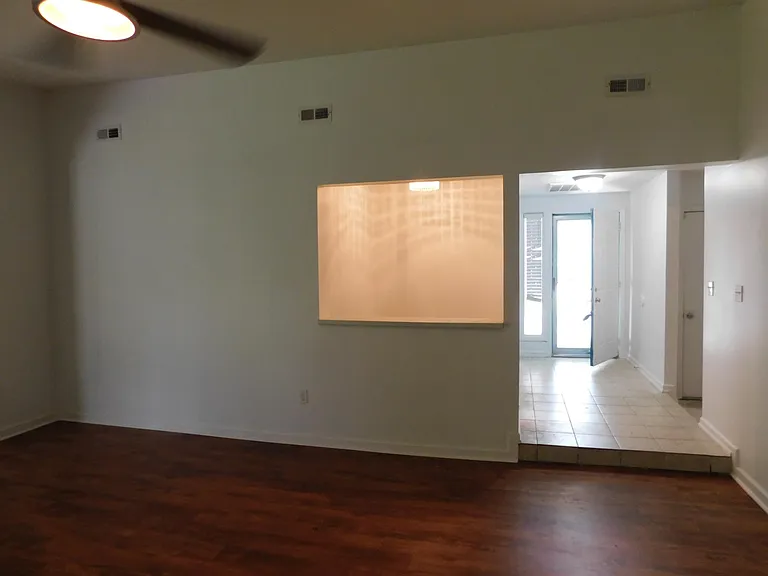 1482 Hidden Bridge Dr — Photo 5