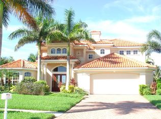 1911 Harbour Cir, Cape Coral, FL 33914