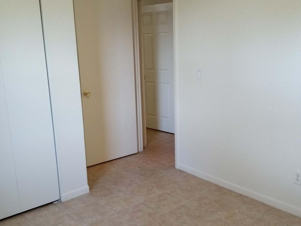 1st image of 3671 NE 41st St #D