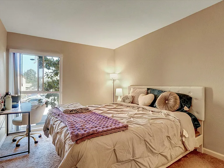 6955 Alvarado Rd — Photo 18
