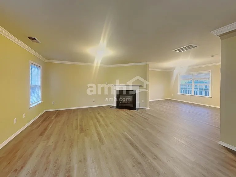 1717 Cabarrus Crossing Dr — Photo 8