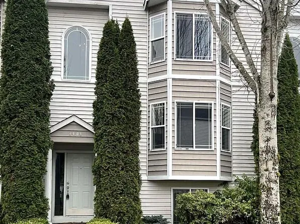 8404 13th Ave SE, Olympia, WA 98513