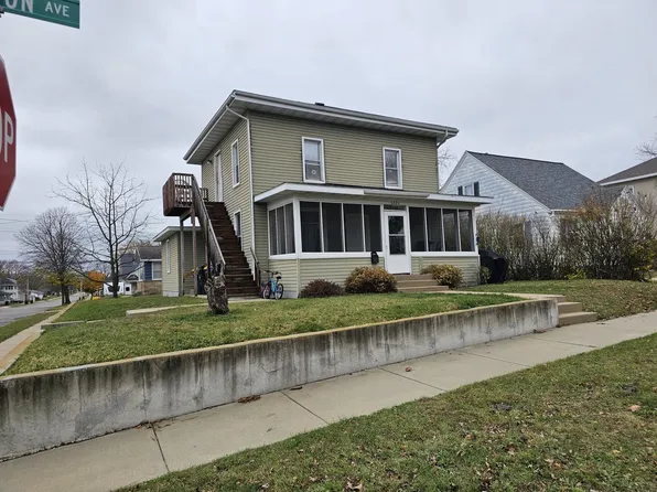1221 Stoughton Ave, Tomah, WI 54660