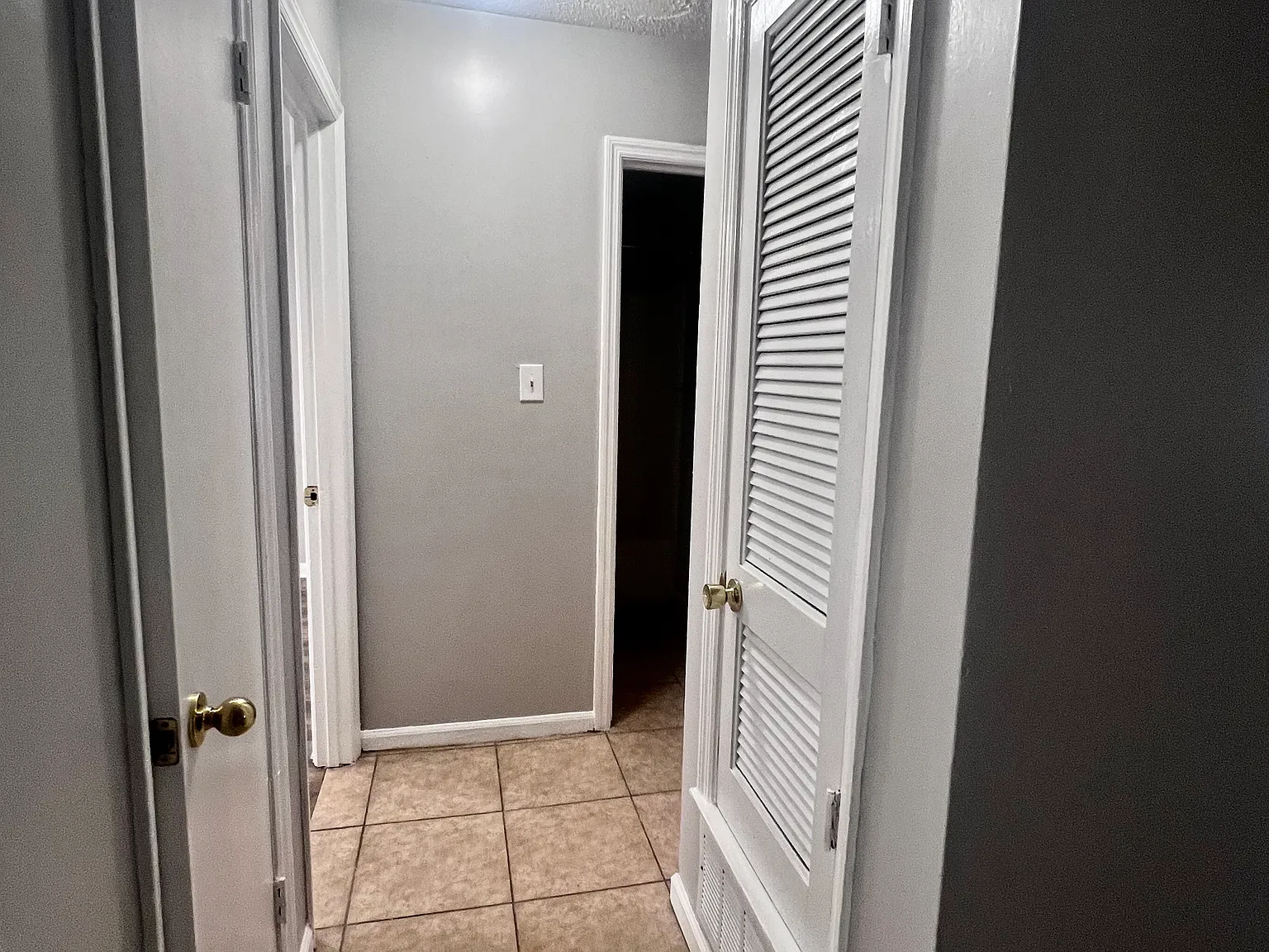 2 bed, 800 sqft, $1,100 — Photo 4