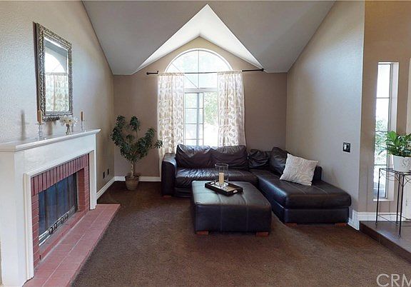 5th image of 22501 Sheffield Dr