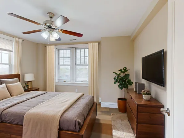 4411 McPherson Ave #1, Saint Louis, MO 63108