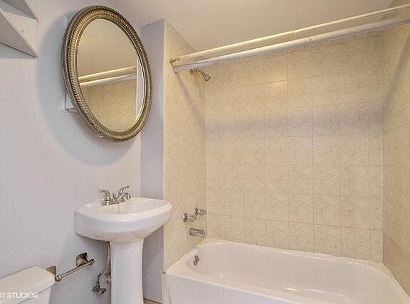 5th image of 2434 N California Ave
