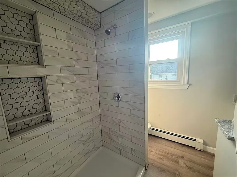 27-29 Normandy Ave #2 — Photo 3