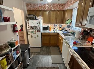 72 Manchester Ct #72, Freehold, NJ 07728