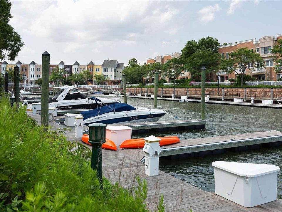 5 Half Moon Isle, Jersey City, NJ 07305 Zillow