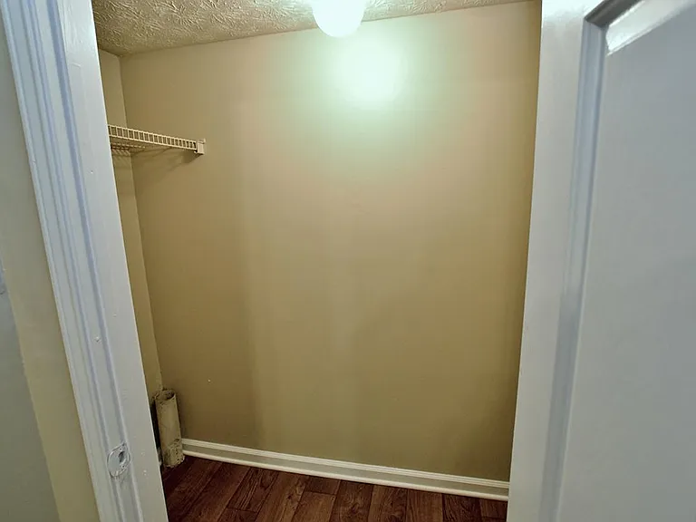 Green Meadow Apartments — Photo 28