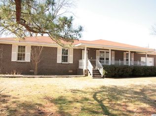 1301 Cloverdale Ave SW, Decatur, AL 35601