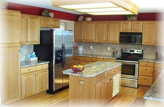 Slab Ganite Countertop & Center Island