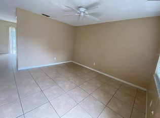 15521 58th St N APT A, Clearwater, FL 33760