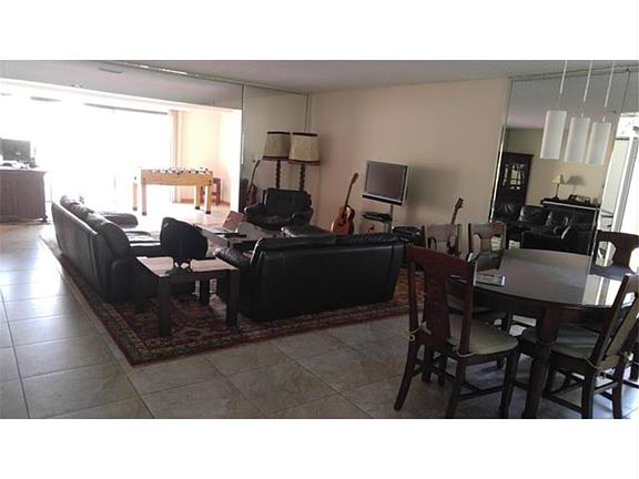 3rd image of 3770 Estepona Ave