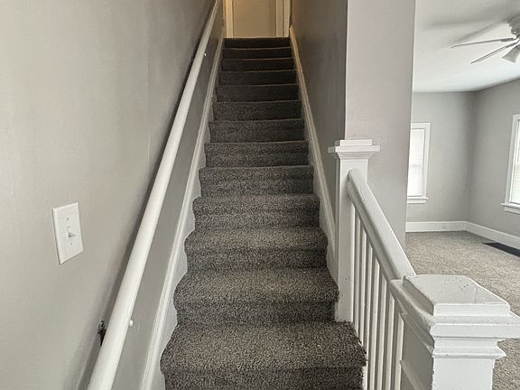 3rd image of 1251 Garrison Ave