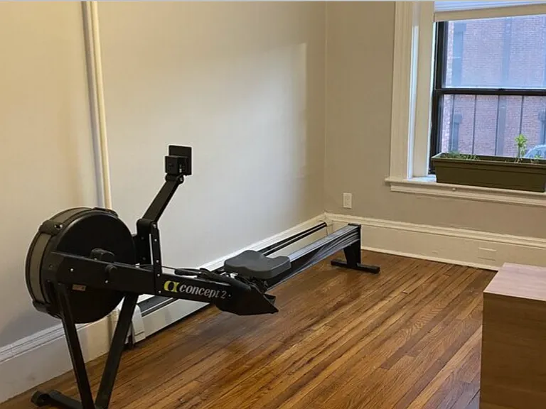 497 Beacon St #6 — Photo 9
