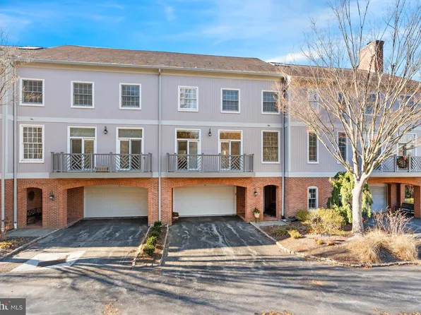 29 Millstone Ln, Rockland, DE 19732