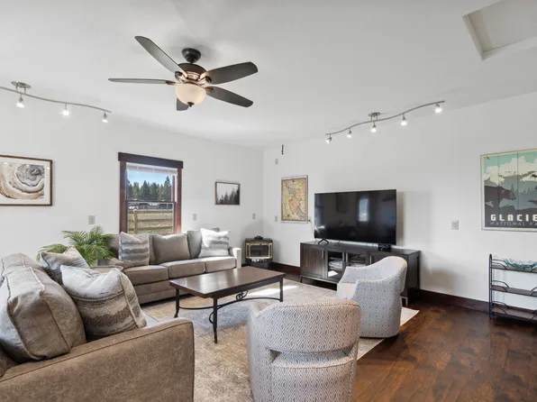 (undisclosed Address), Columbia Falls, MT 59912