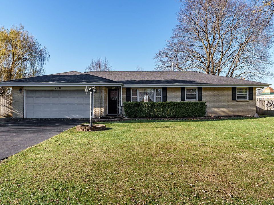 1st image of 2823 Woodside Dr