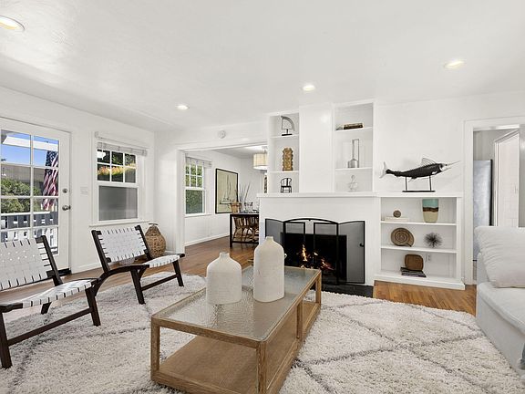 2nd image of 410 W Los Olivos St