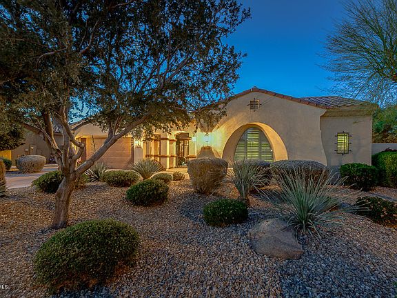 3rd image of 15792 W Alvarado Dr