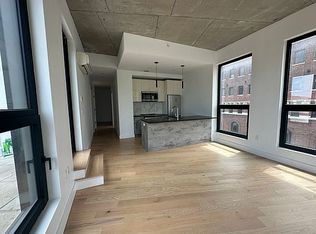 319 S 4th St #5B, Brooklyn, NY 11211