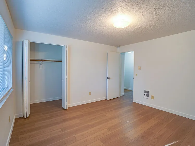 3530 SW Beaverton Hillsdale Hwy — Photo 21