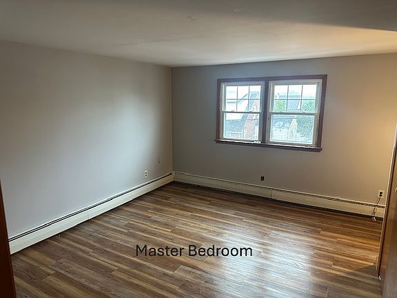 3rd image of 189 Crystal St Floor 2