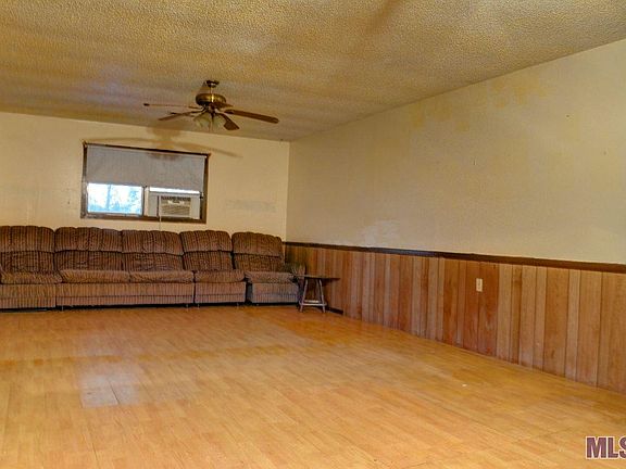 3rd image of 31236 Camelia St