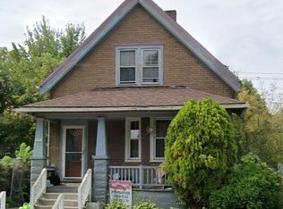 2913 North 18th STREET, Milwaukee, WI 53206