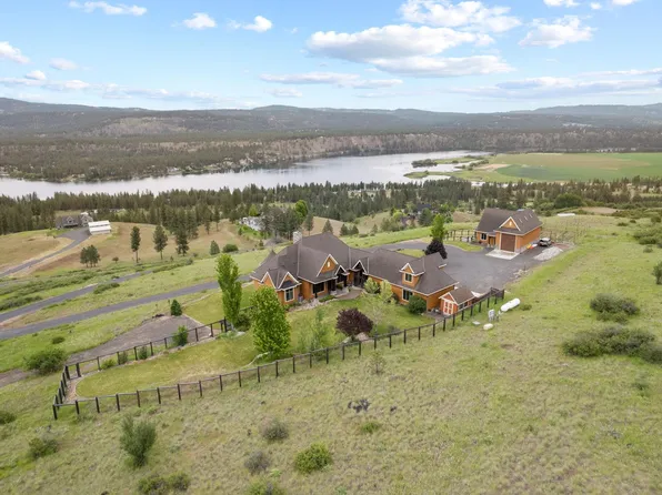 18512 N Valley Rd, Nine Mile Falls, WA 99026