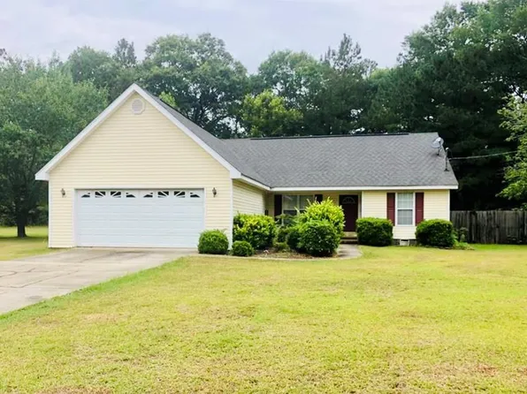 214 Sussex Ave, Troy, AL 36081