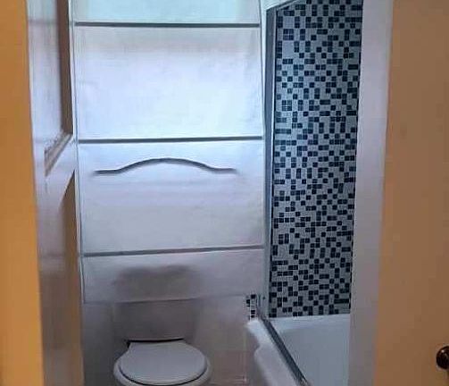 5th image of 1645 N Vista St APT 4