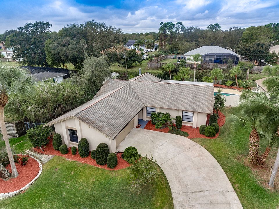 Side Entry Garage Private