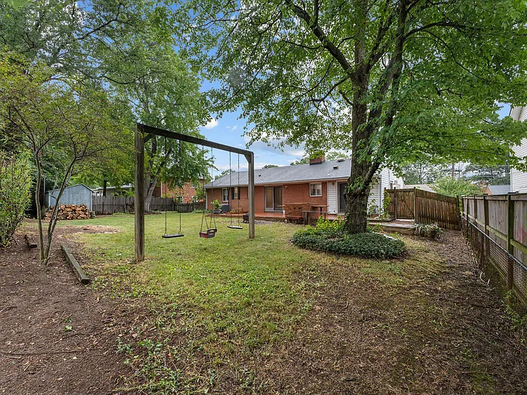 6210 Dana Ave — Photo 37