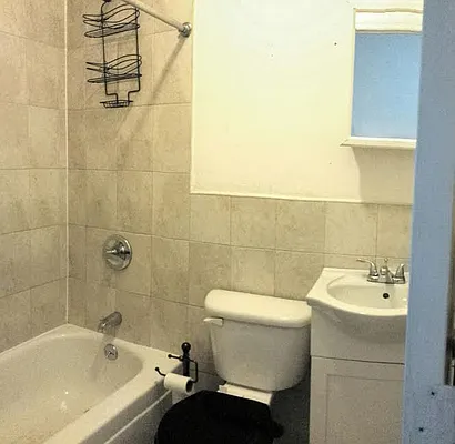 Rented by Mendy Realty Inc | media 17