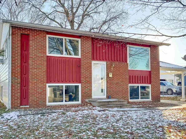 5110 Cedarwood Ln, South Bend, IN 46619