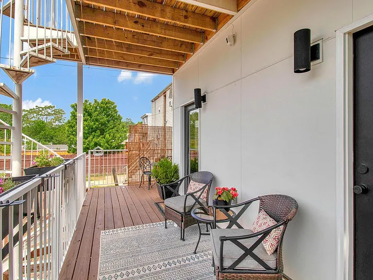 1151 Oates St NE #2 — Photo 37