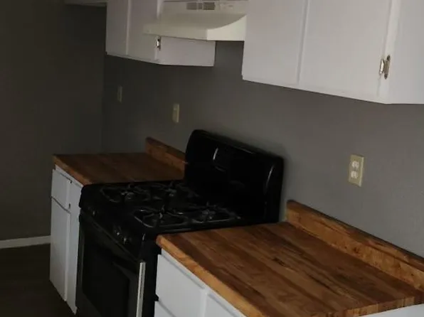 16258 Juniper St APT A, Hesperia, CA 92345