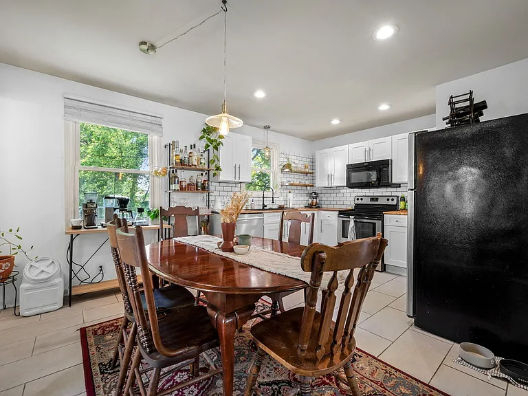 205 Cedar Dr — Photo 14