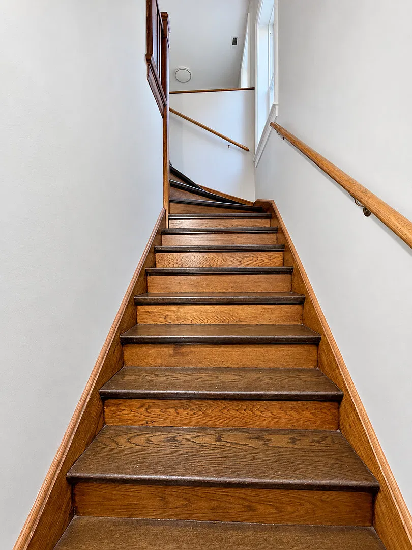 3 bed, 1800 sqft, $1,850 — Photo 2