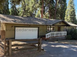 2910 Polaris St, Pollock Pines, CA 95726