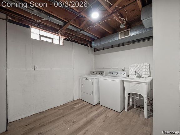 2nd image of 4288 Lin Dr