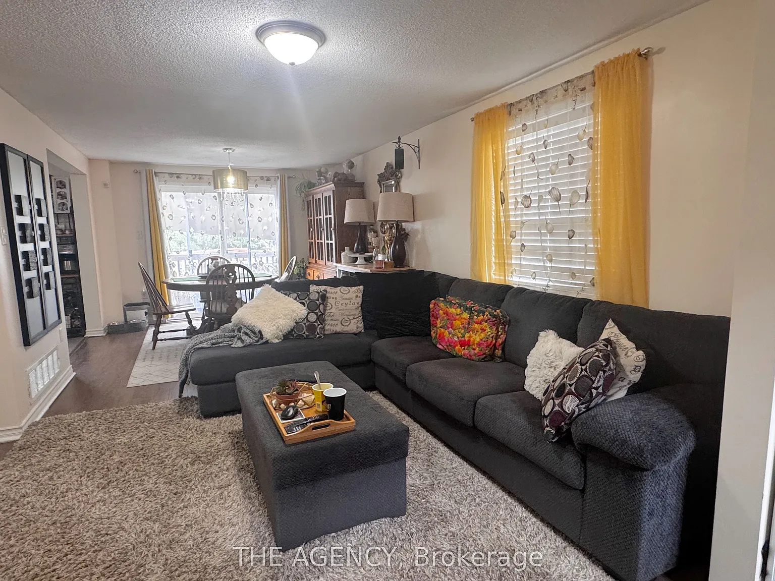 5 bed, $2,950 — Photo 2