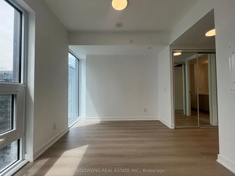 100 Queen St E #3108 — Photo 14