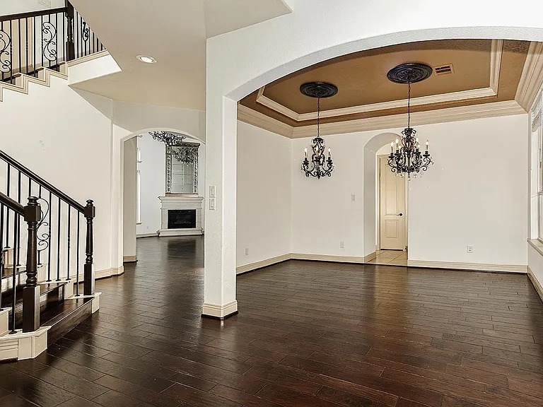 27 Tioga Pl — Photo 4